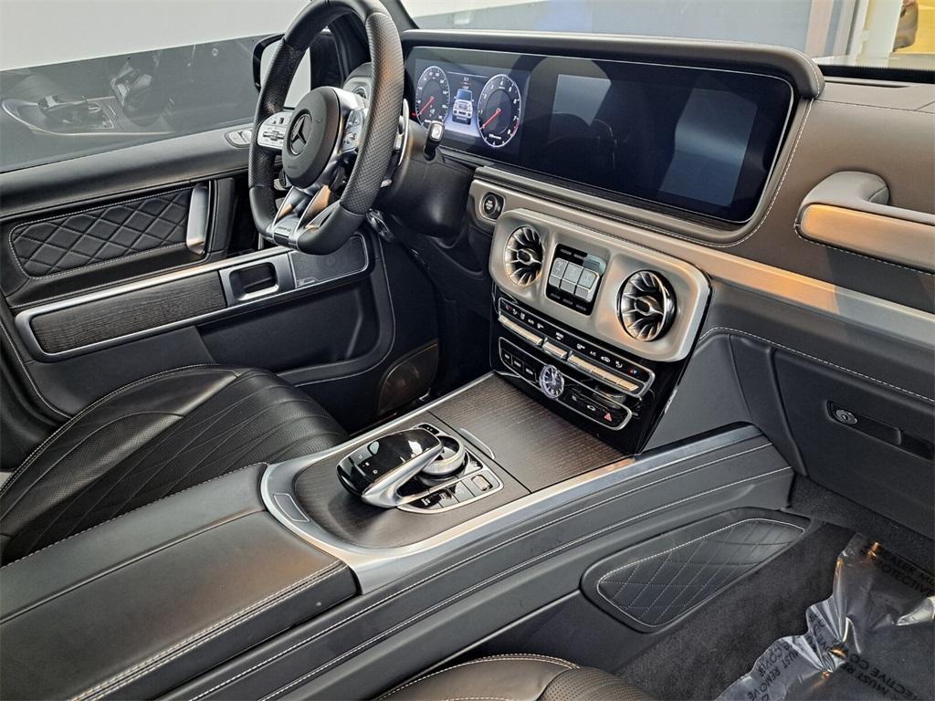 used 2022 Mercedes-Benz AMG G 63 car, priced at $186,900