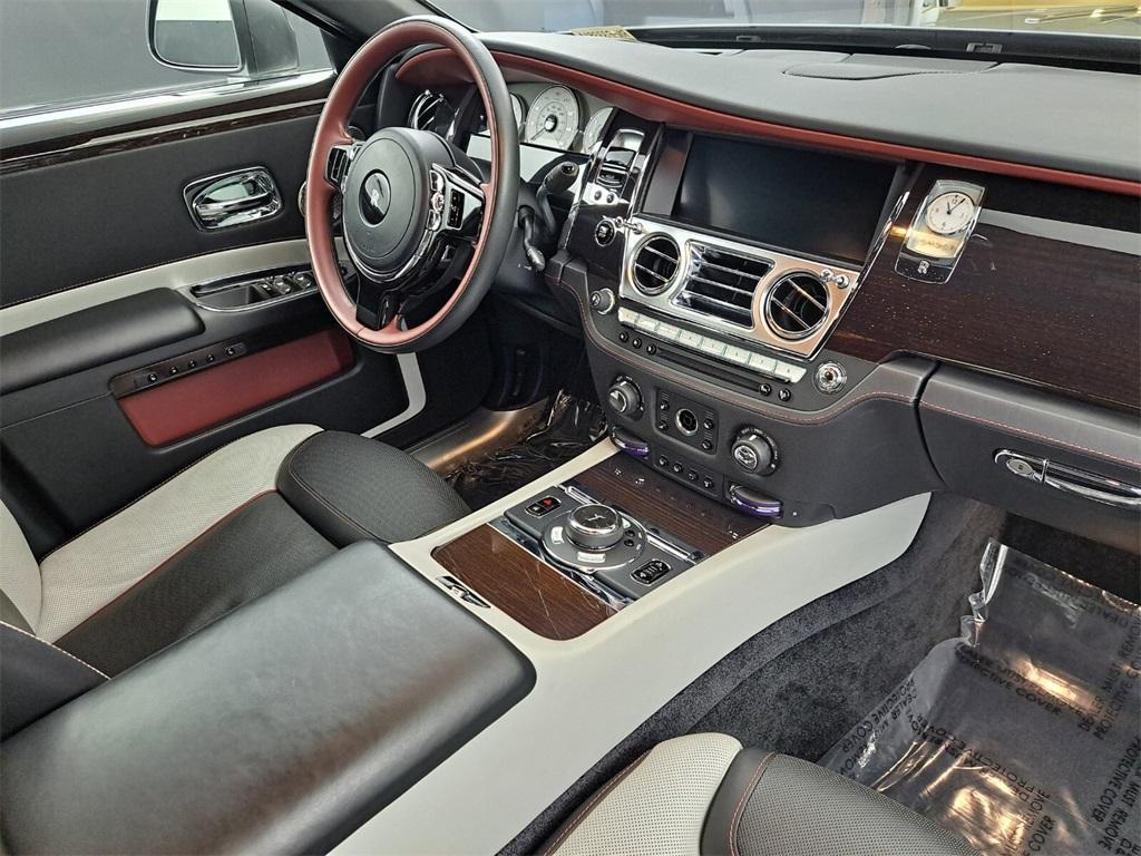 used 2019 Rolls-Royce Ghost car, priced at $169,900