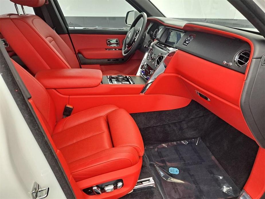 used 2023 Rolls-Royce Cullinan car, priced at $439,980