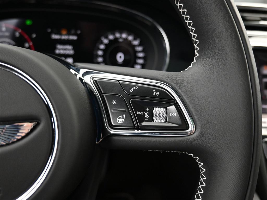 new 2025 Bentley Bentayga EWB car, priced at $280,390