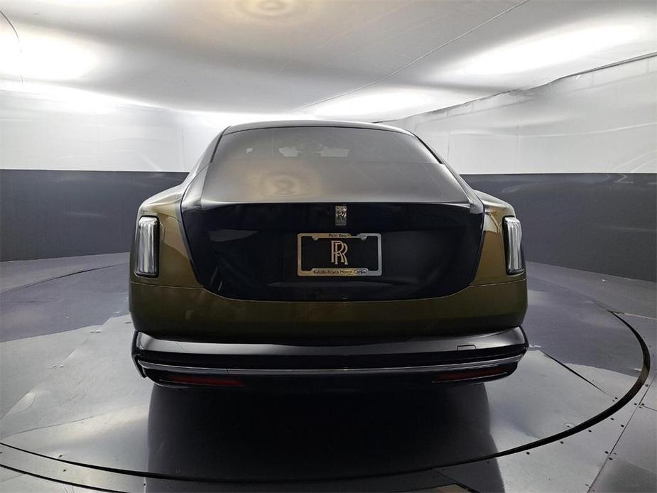 new 2024 Rolls-Royce Spectre car, priced at $559,625