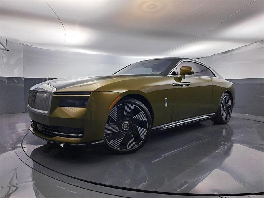 new 2024 Rolls-Royce Spectre car, priced at $559,625