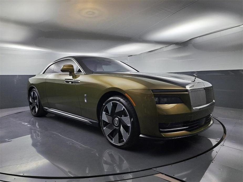 new 2024 Rolls-Royce Spectre car, priced at $559,625