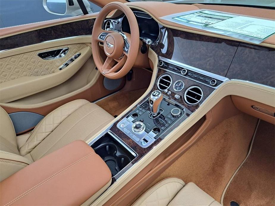 new 2024 Bentley Continental GT car