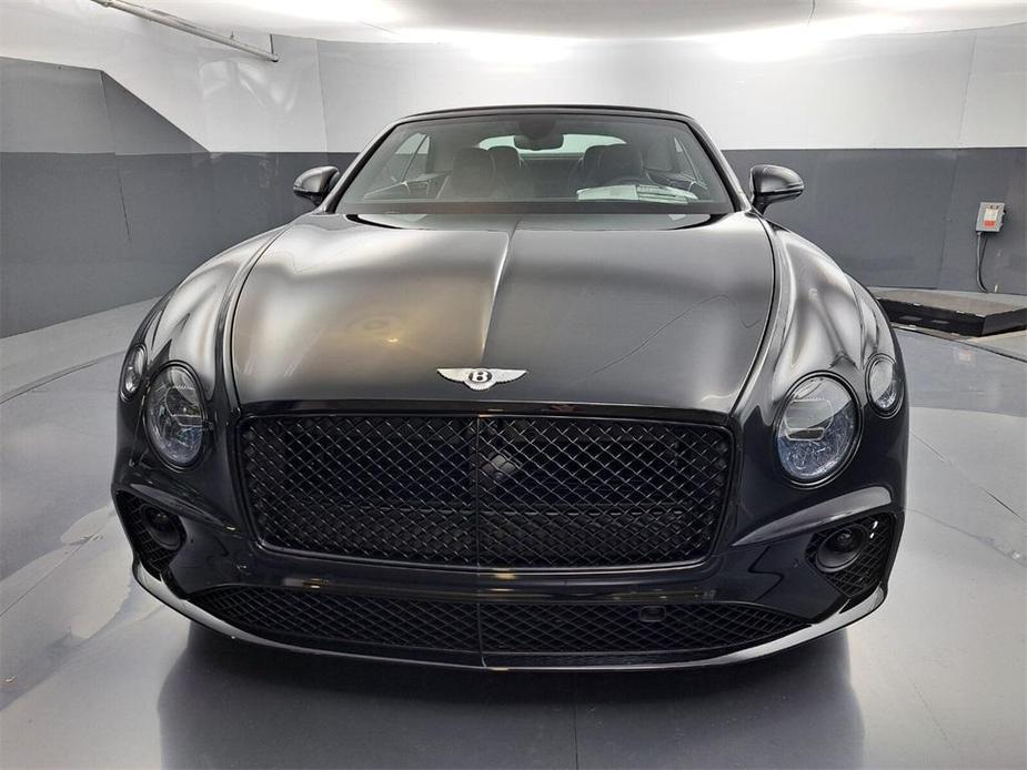 new 2024 Bentley Continental GT car