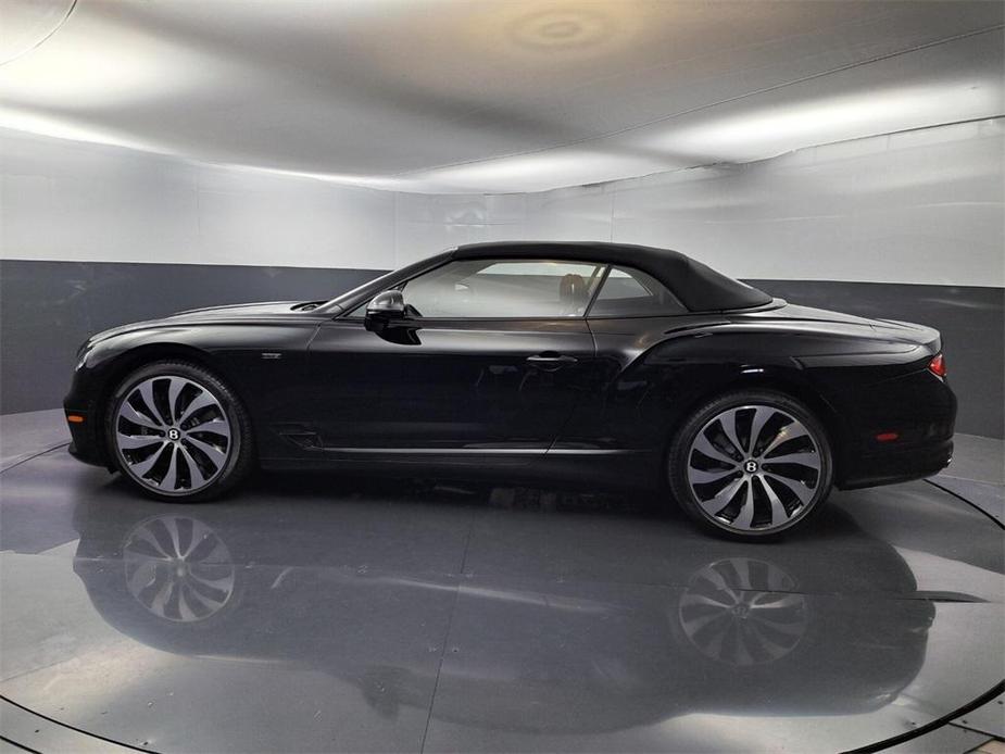 new 2024 Bentley Continental GT car