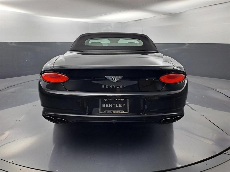 new 2024 Bentley Continental GT car