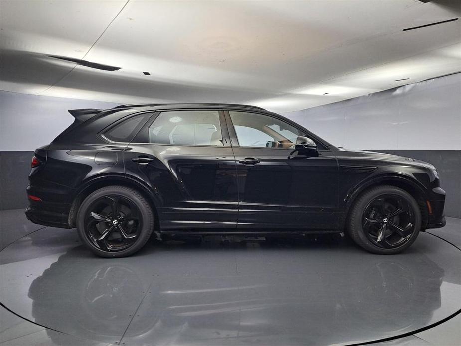 new 2024 Bentley Bentayga Hybrid car