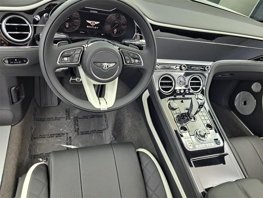 new 2024 Bentley Continental GT car