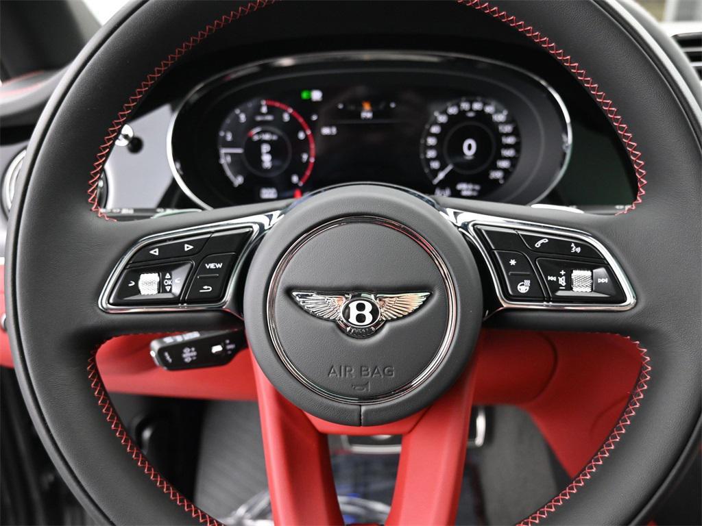 used 2025 Bentley Bentayga car, priced at $299,900