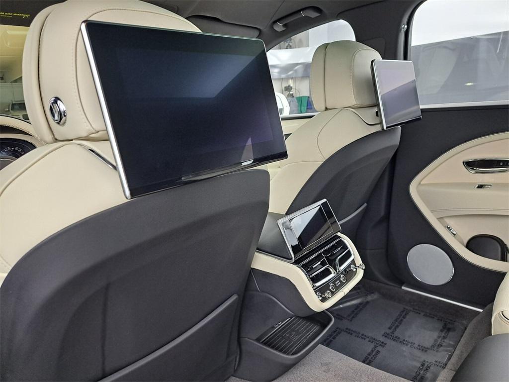 used 2024 Bentley Bentayga car, priced at $248,900