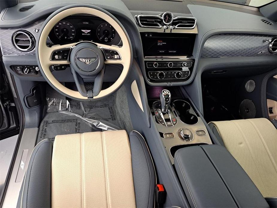 used 2023 Bentley Bentayga car, priced at $199,900