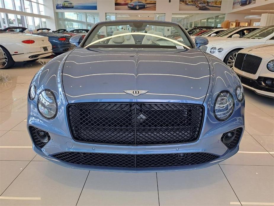 new 2024 Bentley Continental GT car