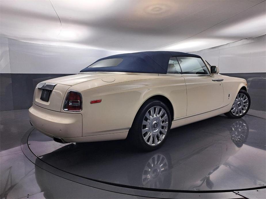 used 2014 Rolls-Royce Phantom Drophead Coupe car, priced at $294,991