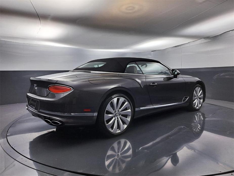 new 2024 Bentley Continental GT car