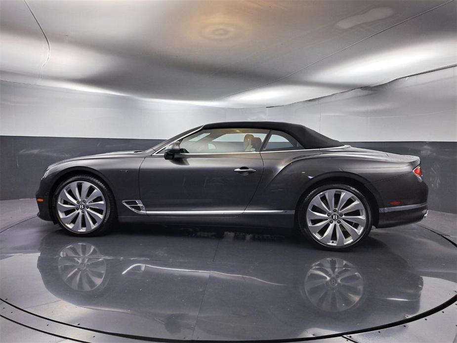 new 2024 Bentley Continental GT car