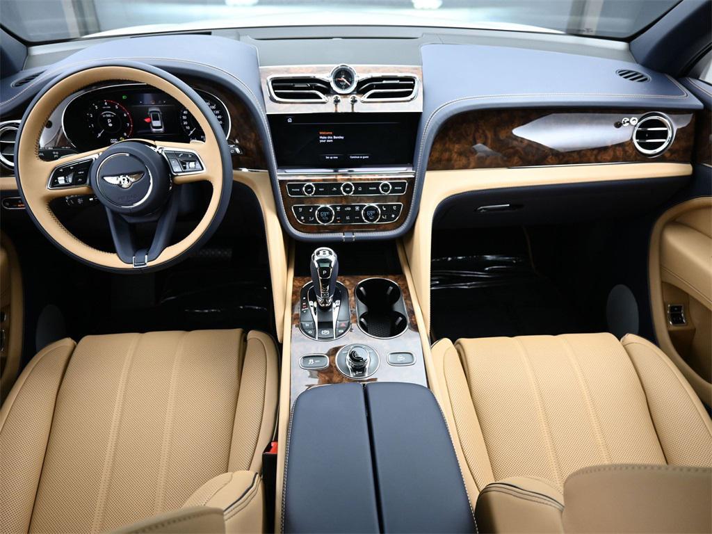 new 2025 Bentley Bentayga EWB car, priced at $273,595