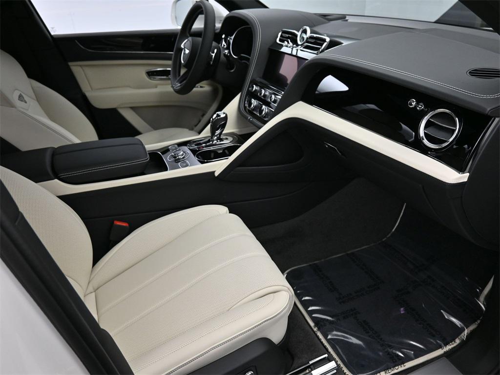 new 2025 Bentley Bentayga EWB car, priced at $284,285