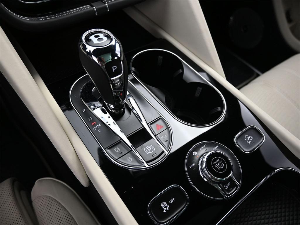 new 2025 Bentley Bentayga EWB car, priced at $284,285