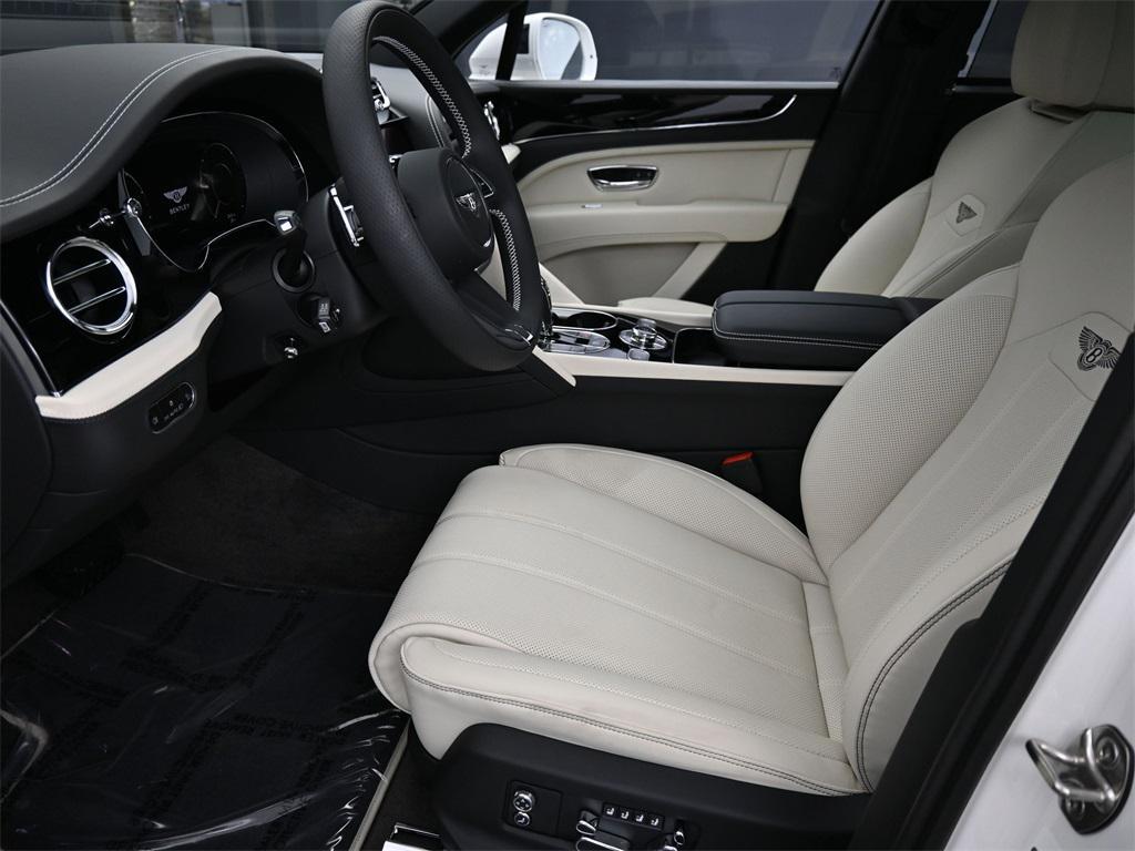 new 2025 Bentley Bentayga EWB car, priced at $284,285