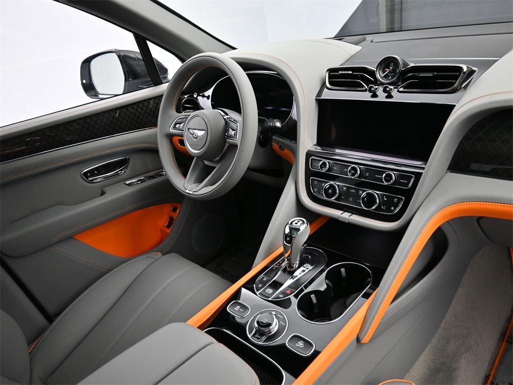 new 2025 Bentley Bentayga car, priced at $290,975