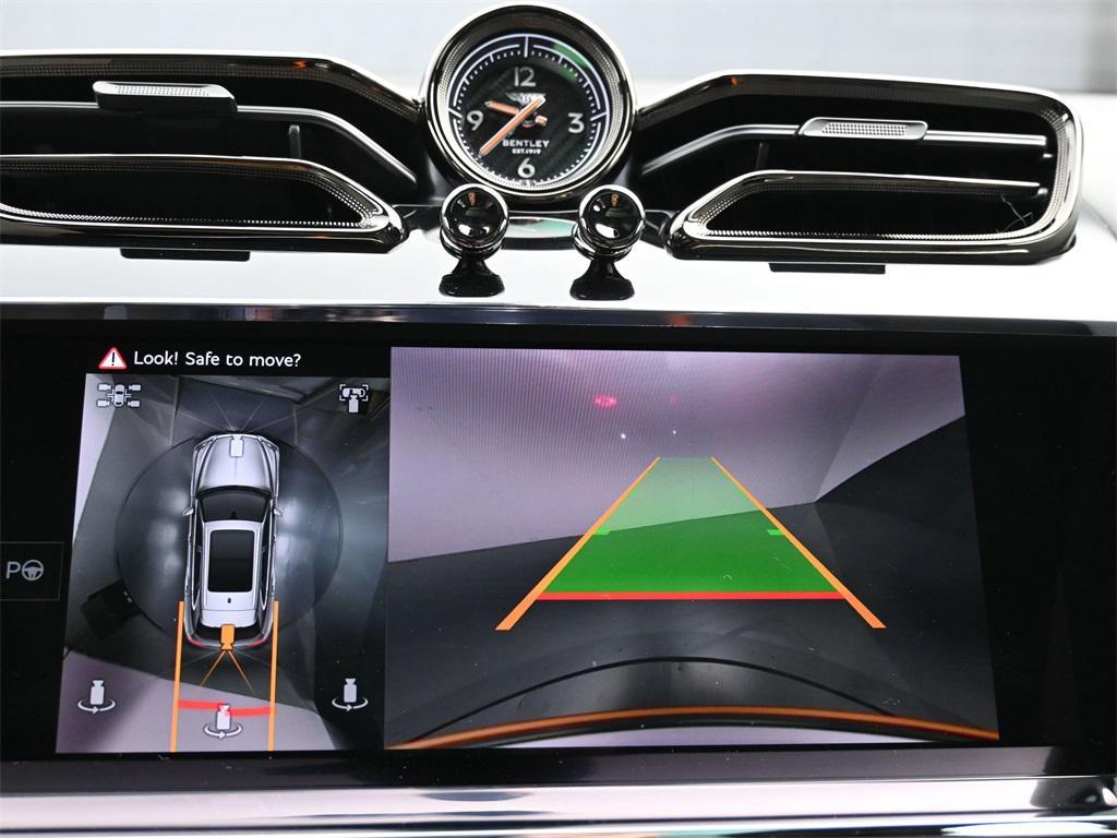 new 2025 Bentley Bentayga car, priced at $290,975