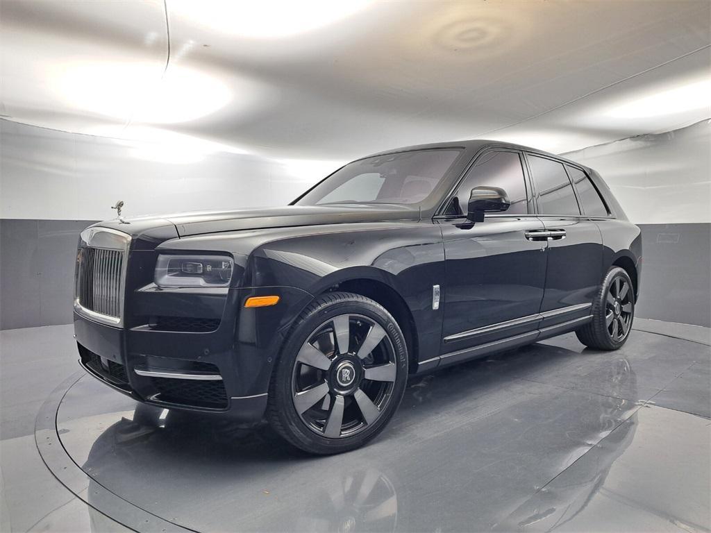 used 2023 Rolls-Royce Cullinan car, priced at $369,900