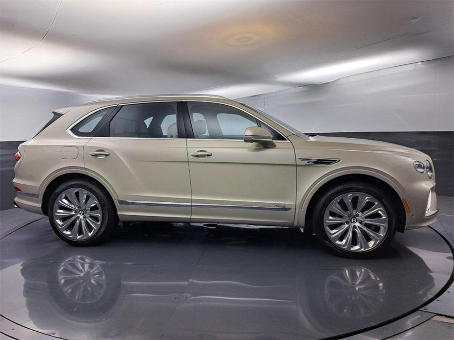 new 2024 Bentley Bentayga car