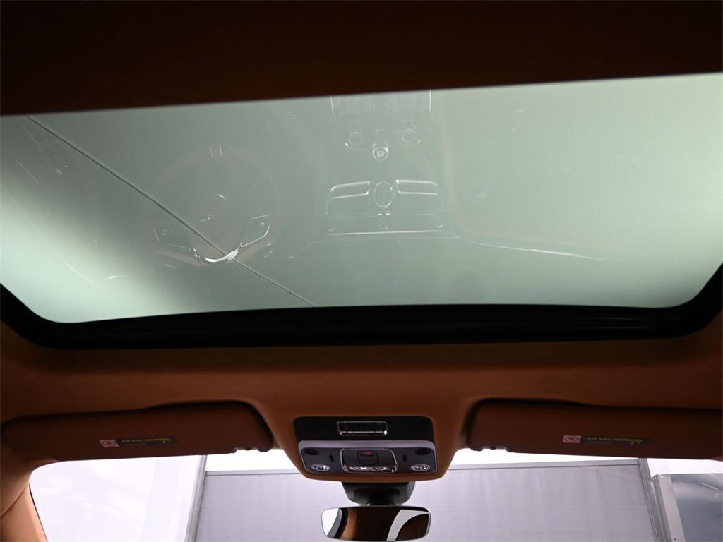 new 2026 Bentley Flying Spur car, priced at $304,880