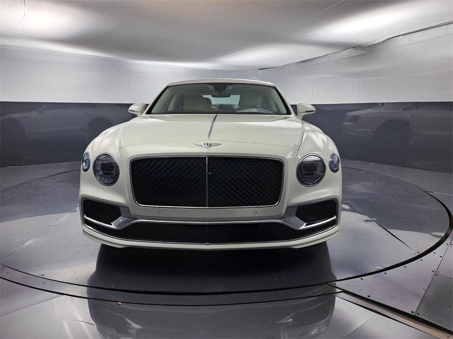 new 2024 Bentley Flying Spur Hybrid car