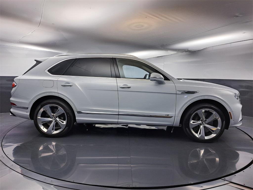 used 2022 Bentley Bentayga car, priced at $169,900