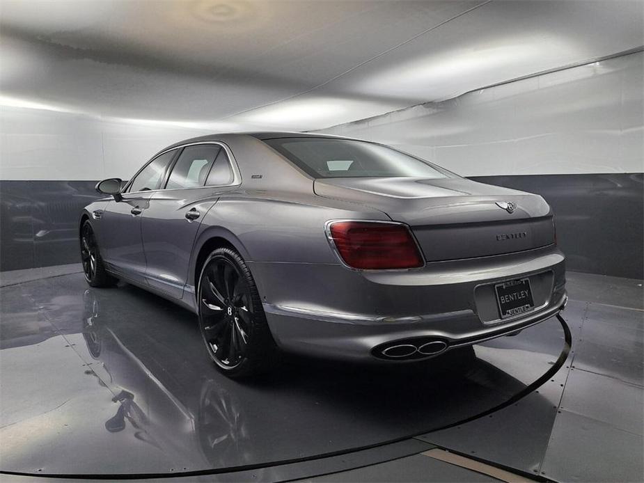 new 2024 Bentley Flying Spur car