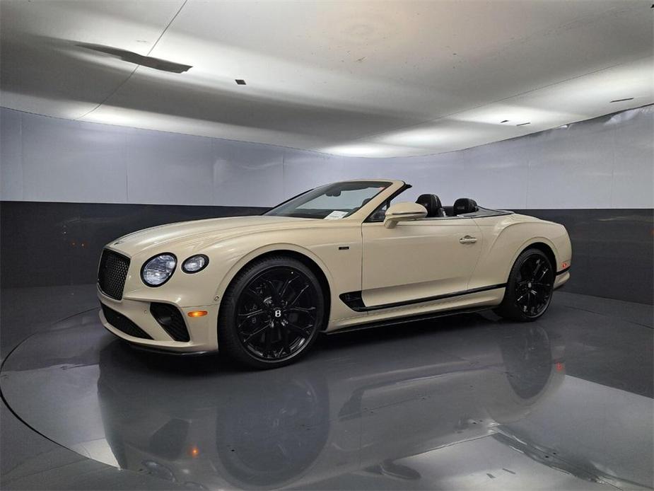 new 2024 Bentley Continental GT car