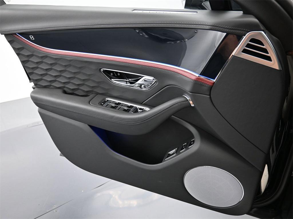 new 2025 Bentley Flying Spur car, priced at $314,400