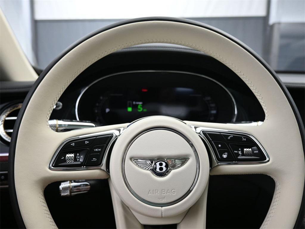 new 2025 Bentley Flying Spur car, priced at $314,400