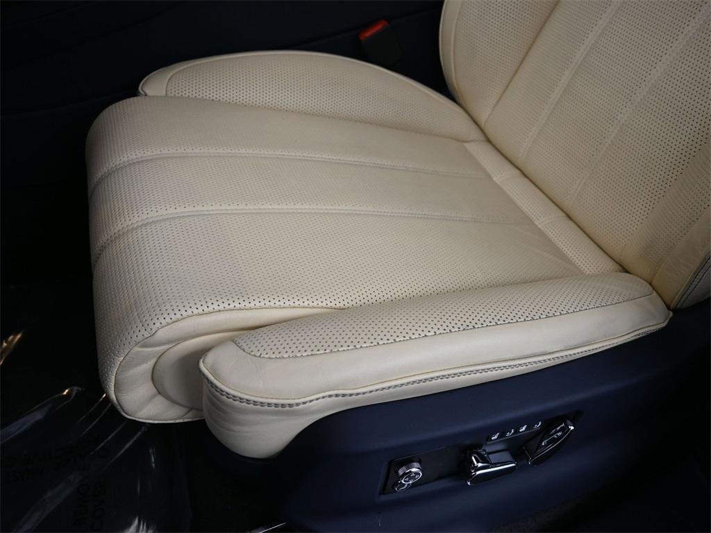 used 2023 Bentley Bentayga car, priced at $199,900