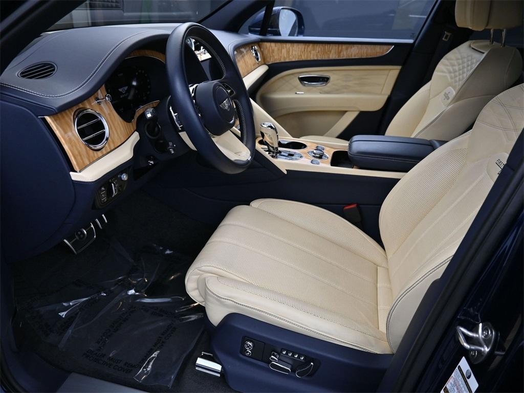 used 2023 Bentley Bentayga car, priced at $199,900