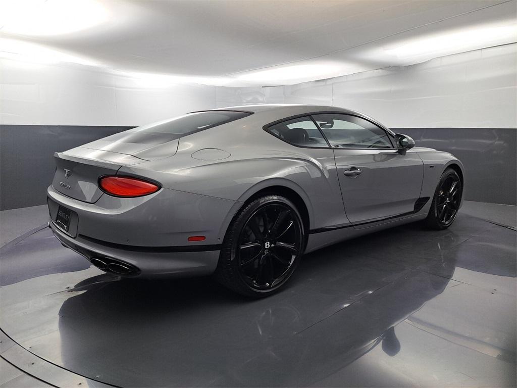 new 2024 Bentley Continental GT car