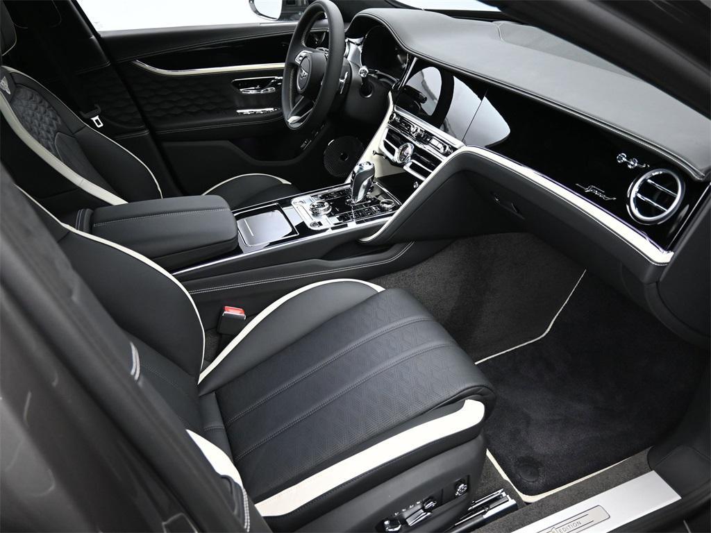 new 2025 Bentley Flying Spur car, priced at $335,920