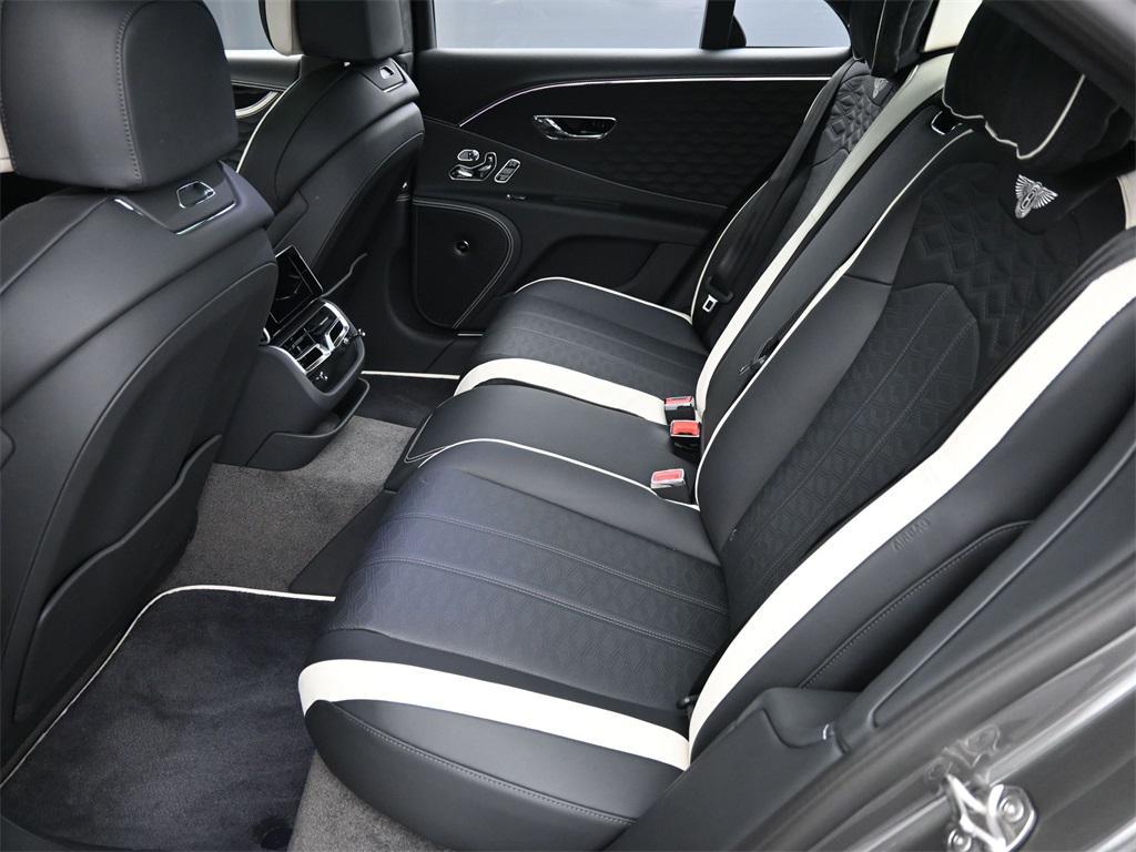 new 2025 Bentley Flying Spur car, priced at $335,920