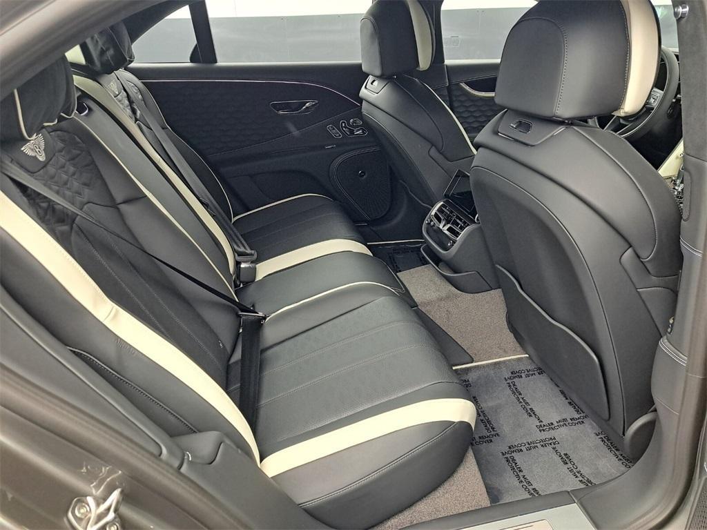 new 2025 Bentley Flying Spur car, priced at $335,920