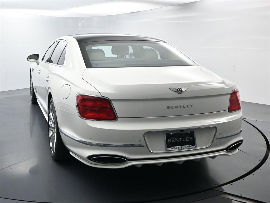 new 2025 Bentley Flying Spur car, priced at $309,055