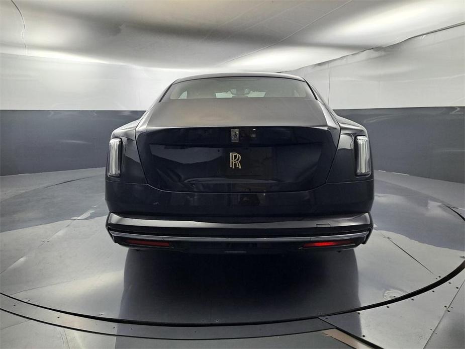 new 2024 Rolls-Royce Spectre car, priced at $506,025