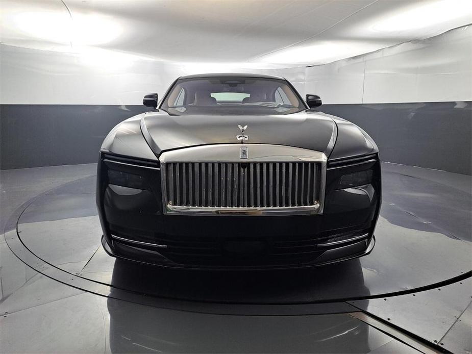 new 2024 Rolls-Royce Spectre car, priced at $506,025