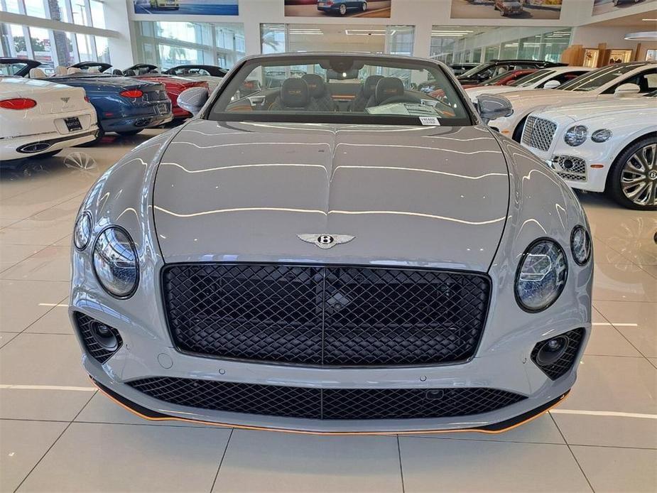 new 2024 Bentley Continental GT car