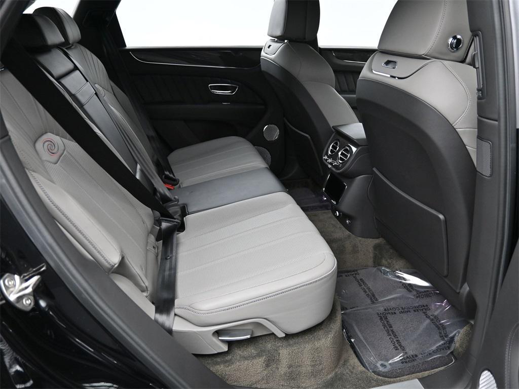 used 2022 Bentley Bentayga car, priced at $162,900