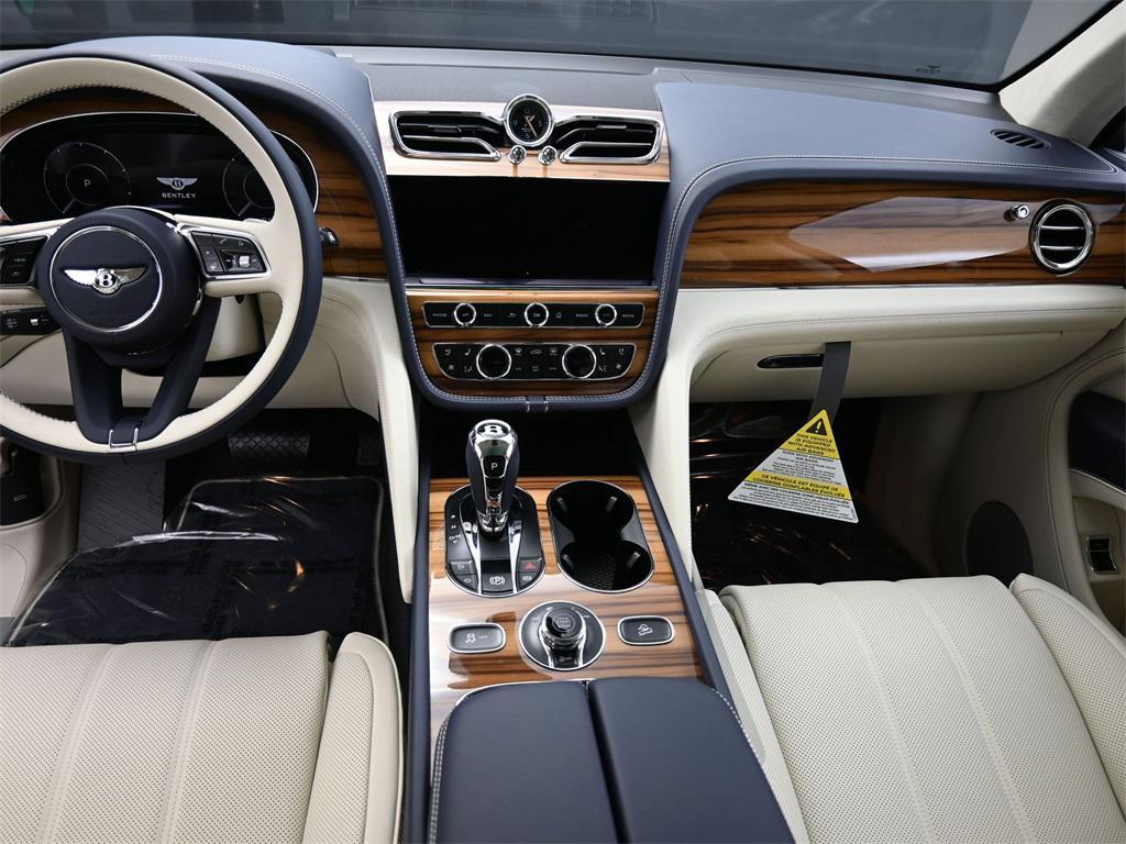 new 2025 Bentley Bentayga car, priced at $253,070