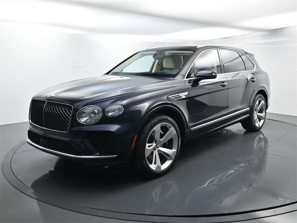 new 2025 Bentley Bentayga car, priced at $253,070