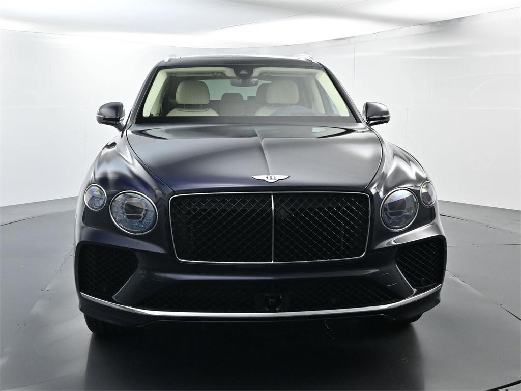 new 2025 Bentley Bentayga car, priced at $253,070