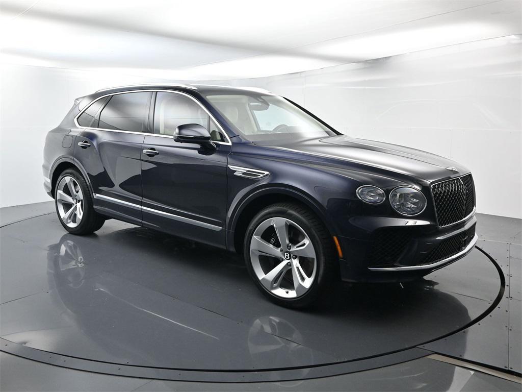 new 2025 Bentley Bentayga car, priced at $253,070